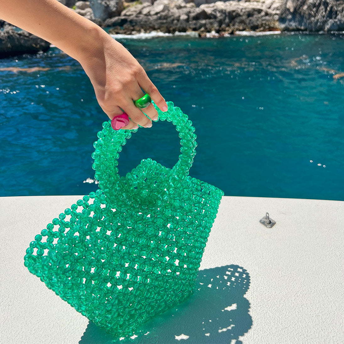 THE BEACH BAG